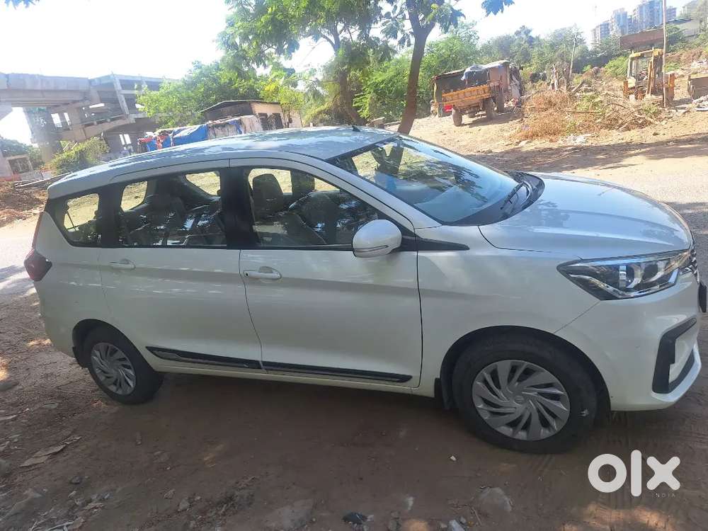 Maruti Suzuki Ertiga 2023 Petrol 25000 Km Driven