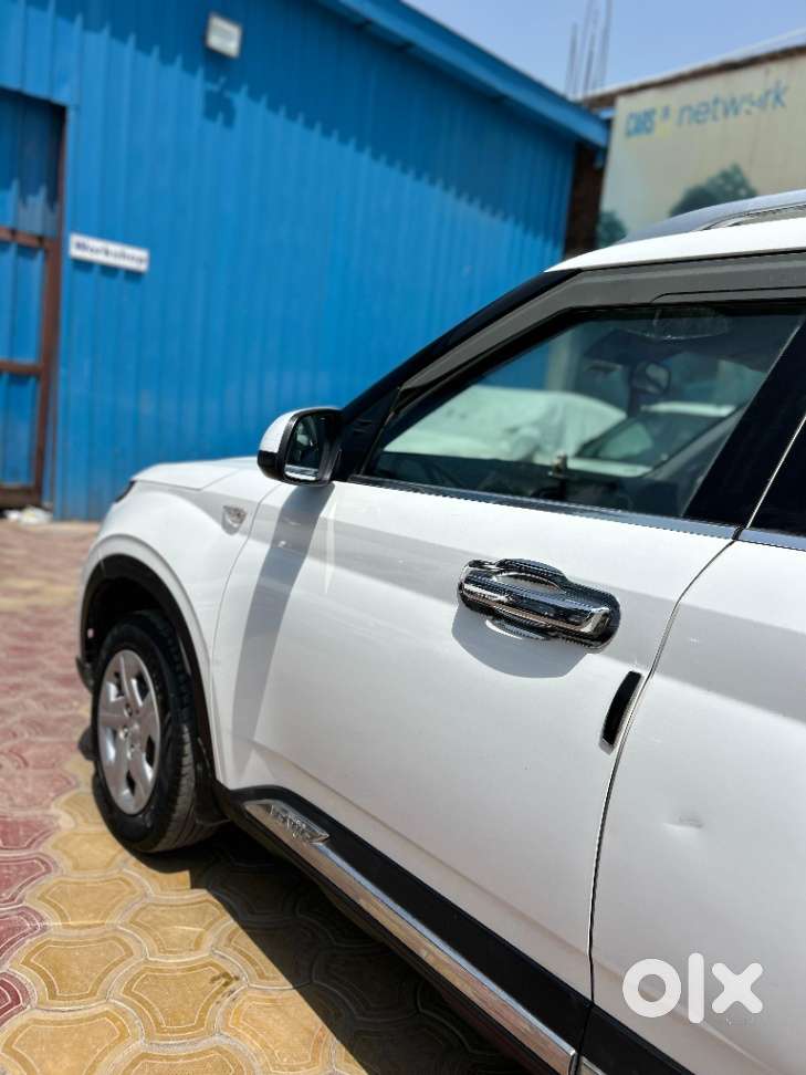 Hyundai Venue S Mt 1.2 Kappa, 2022, Petrol