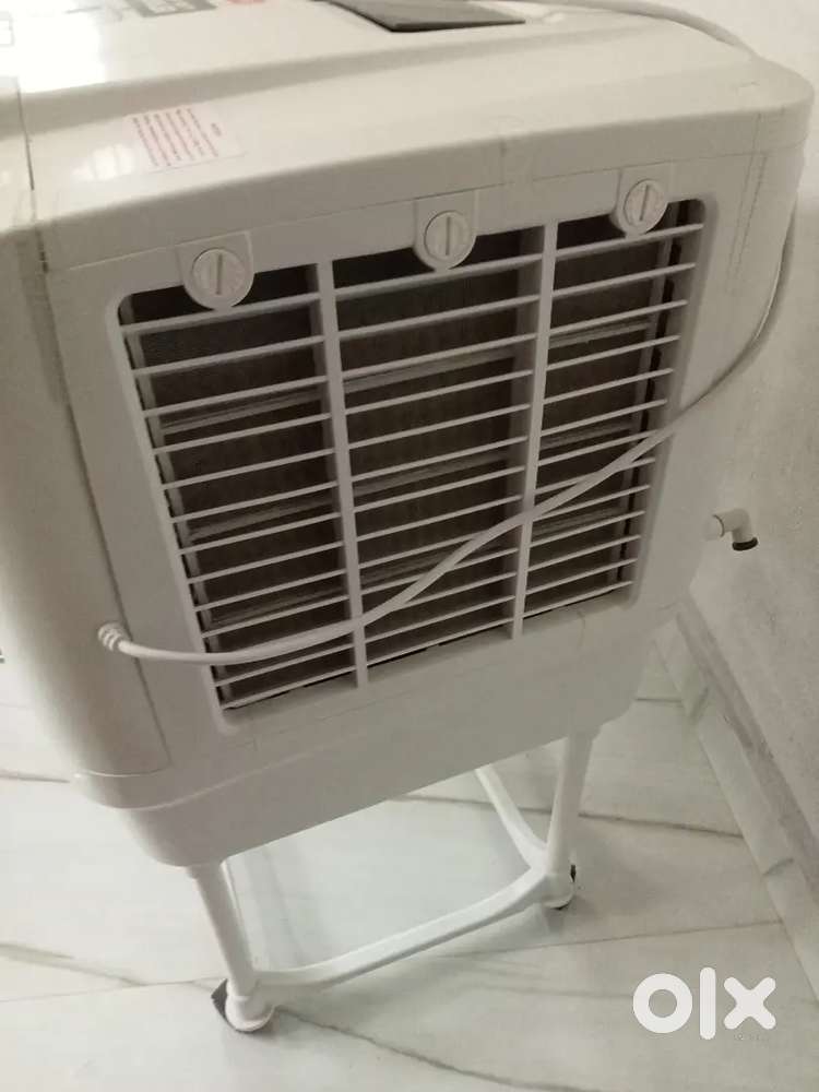 Bajaj Brina-HC Plus Room Air Cooler with Trolley Stand &ndash; Excellent Con