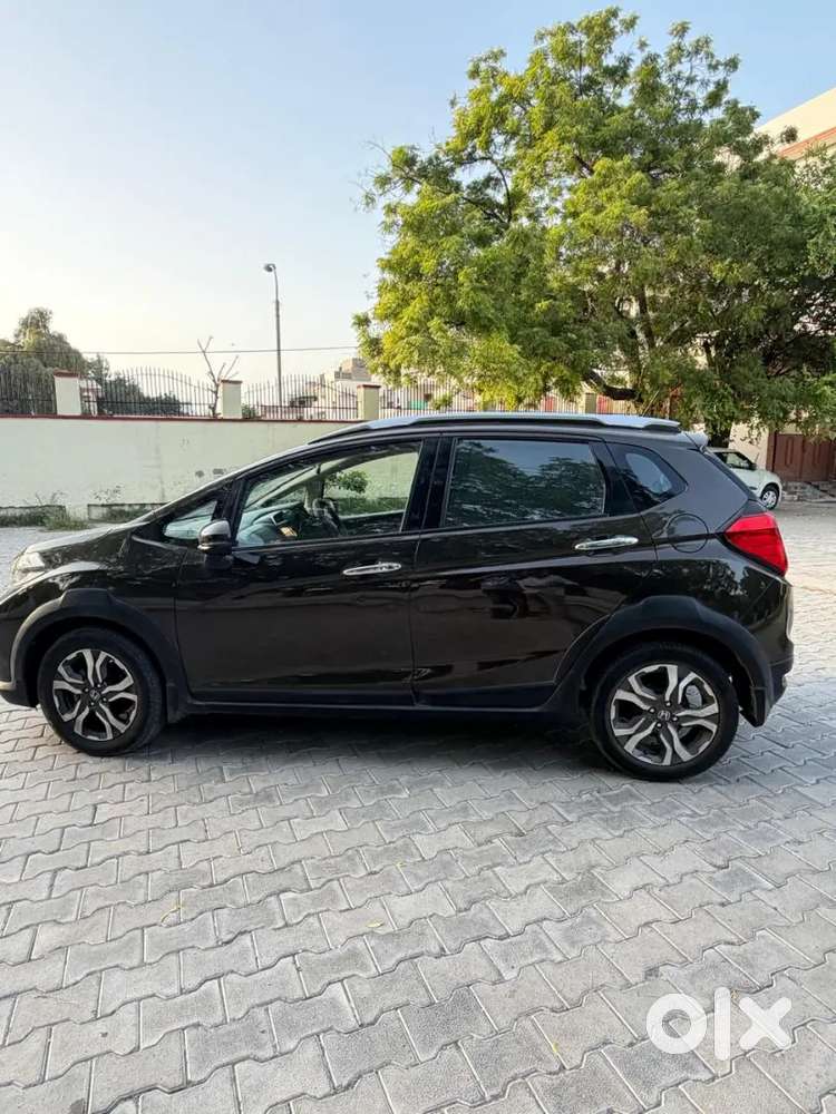 Honda Wr-v 2017 Diesel Car Allmost All Original Paint