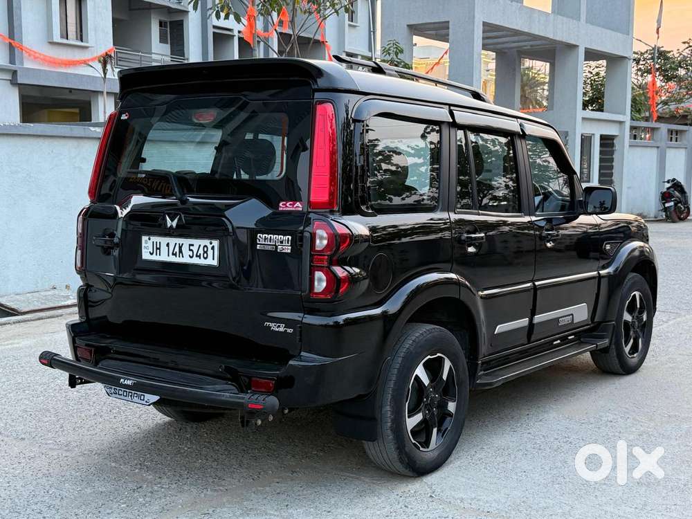 Mahindra Scorpio Classic 2.2 S 11 Mt 7 Str, 2023, Diesel