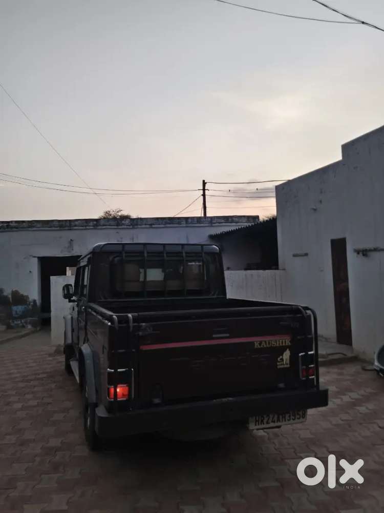 Mahindra Bolero Gold Zx 2017 Year