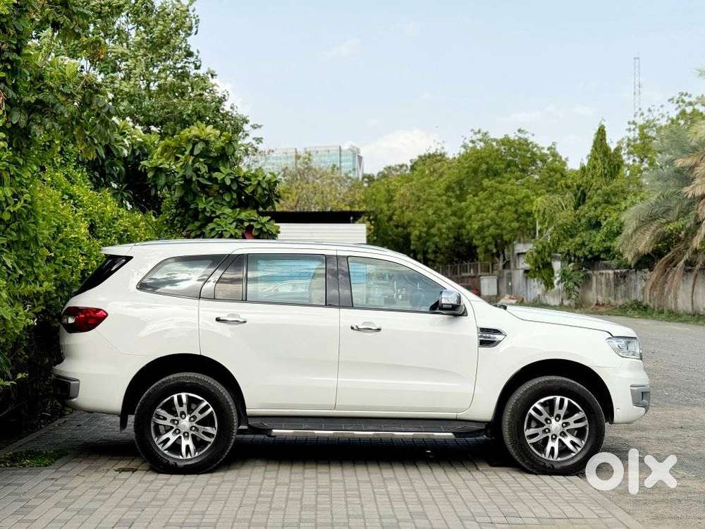Ford Endeavour 3.2 Titanium At 4x4, 2017, Diesel