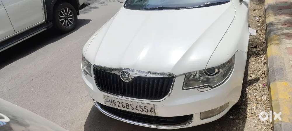 Skoda Superb Elegance 2012 Petrol Automatic