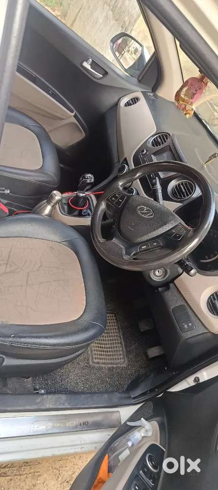 Hyundai Grand I10 2017 Diesel 94000 Km Driven