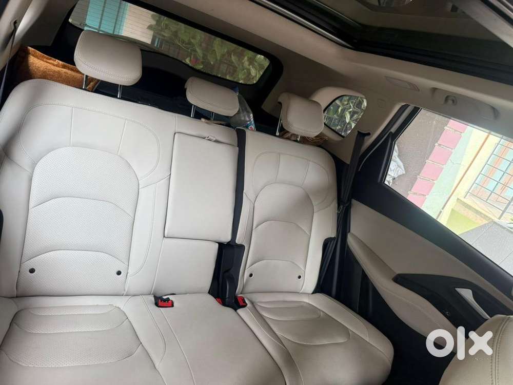 Mg Hector 2025 Petrol 2700 Km Driven