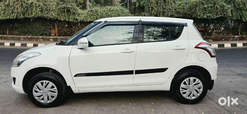 Maruti Suzuki Swift Vxi Abs Bsiv, 2014, Petrol