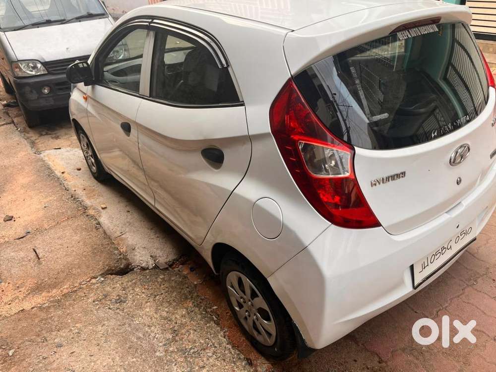 Hyundai Eon Magna + 2015 Model
