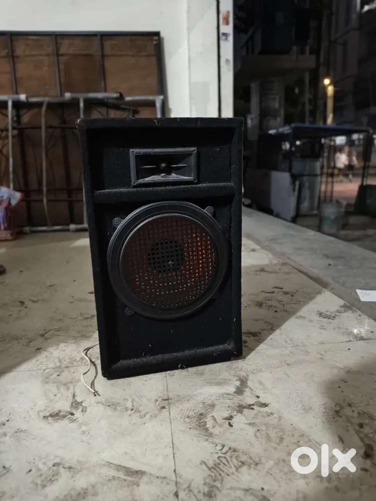 Speakers for sale