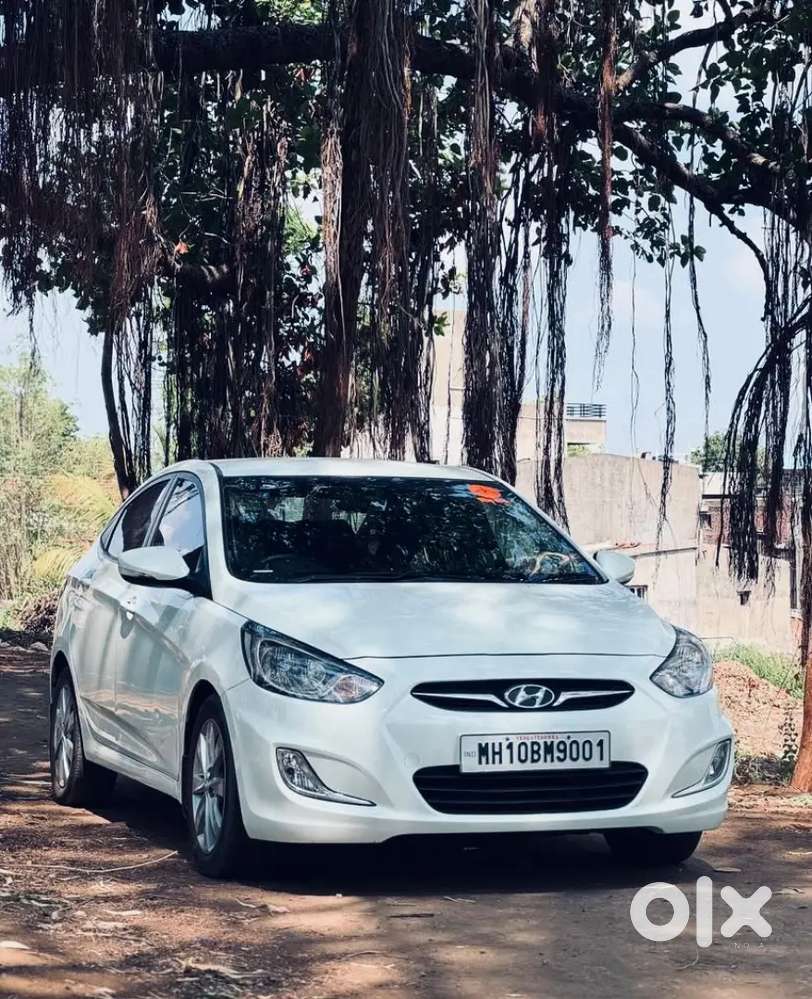 चार टायर नवीन बॅटरी नवीन स्क्रीन