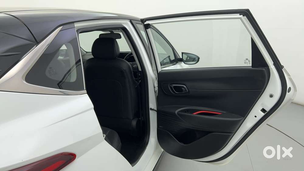 Hyundai New I20 1.0 Asta (o) Turbo Dct Dual Tone, 2021, Petrol