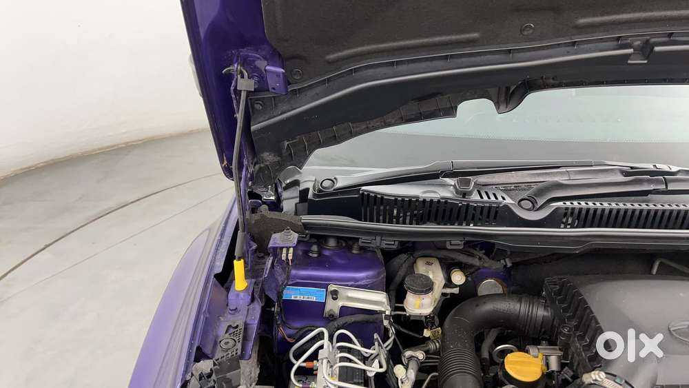 Tata Nexon Fearless Plus S Purple 1.2 Revotron Petrol 7dca Dual Tone..
