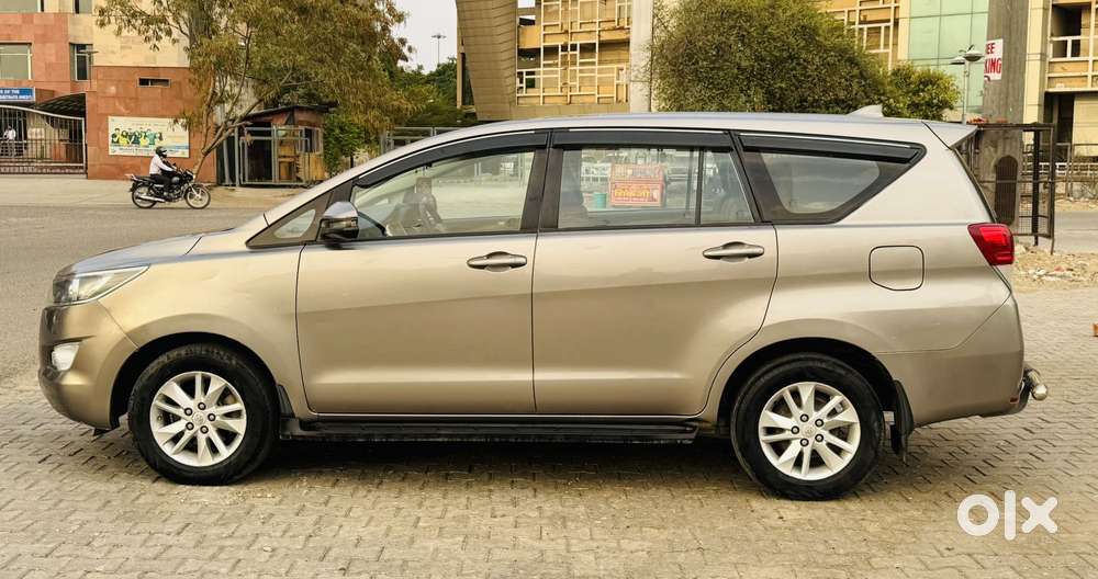 Toyota Innova Crysta 2.4 Gx Mt, 2020, Diesel