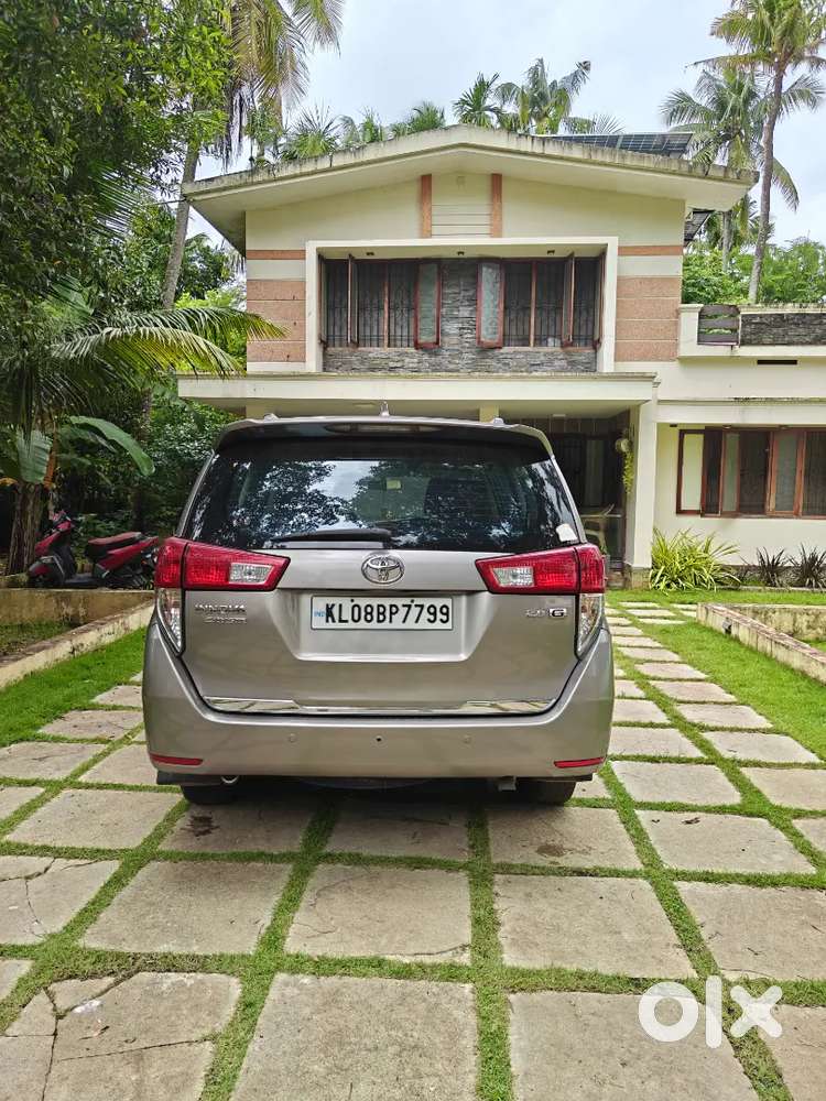 Toyota Innova Crysta 2017 Diesel 2.8g