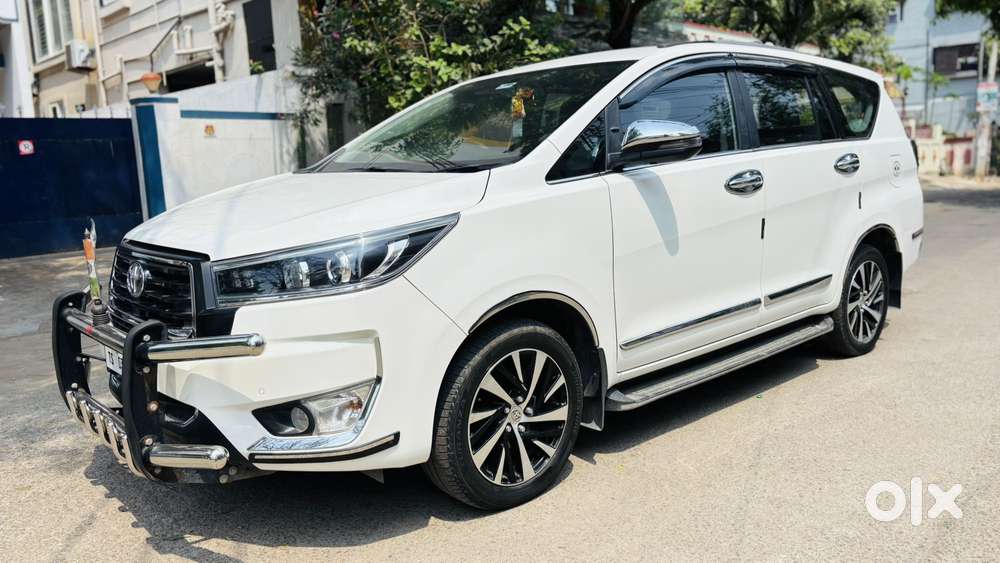 Toyota Innova Crysta 2.4 Z 7 Str, 2023, Diesel