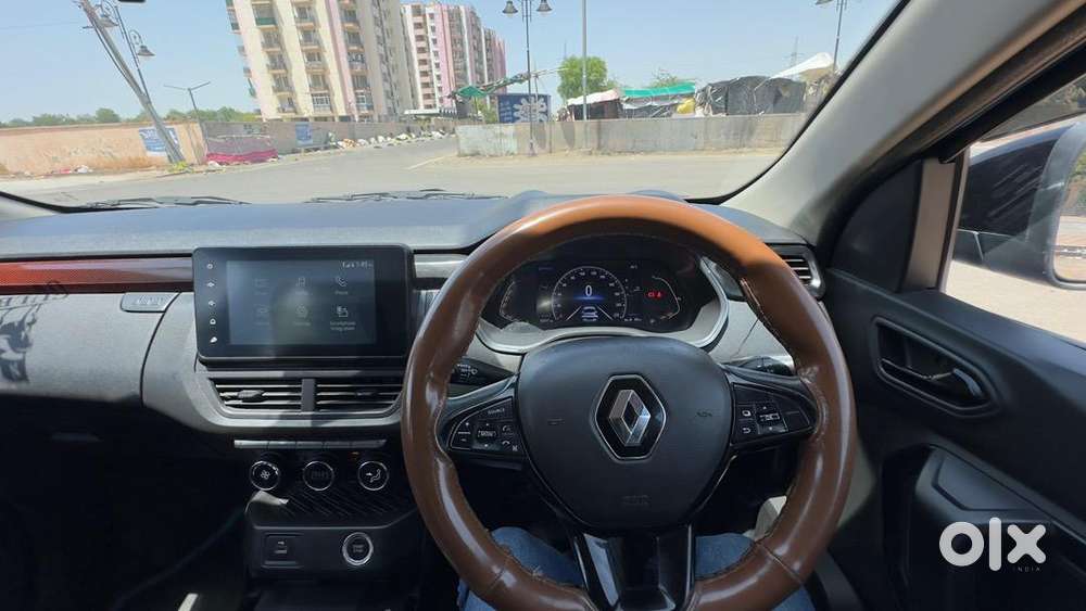 Renault Car Petrol 2023