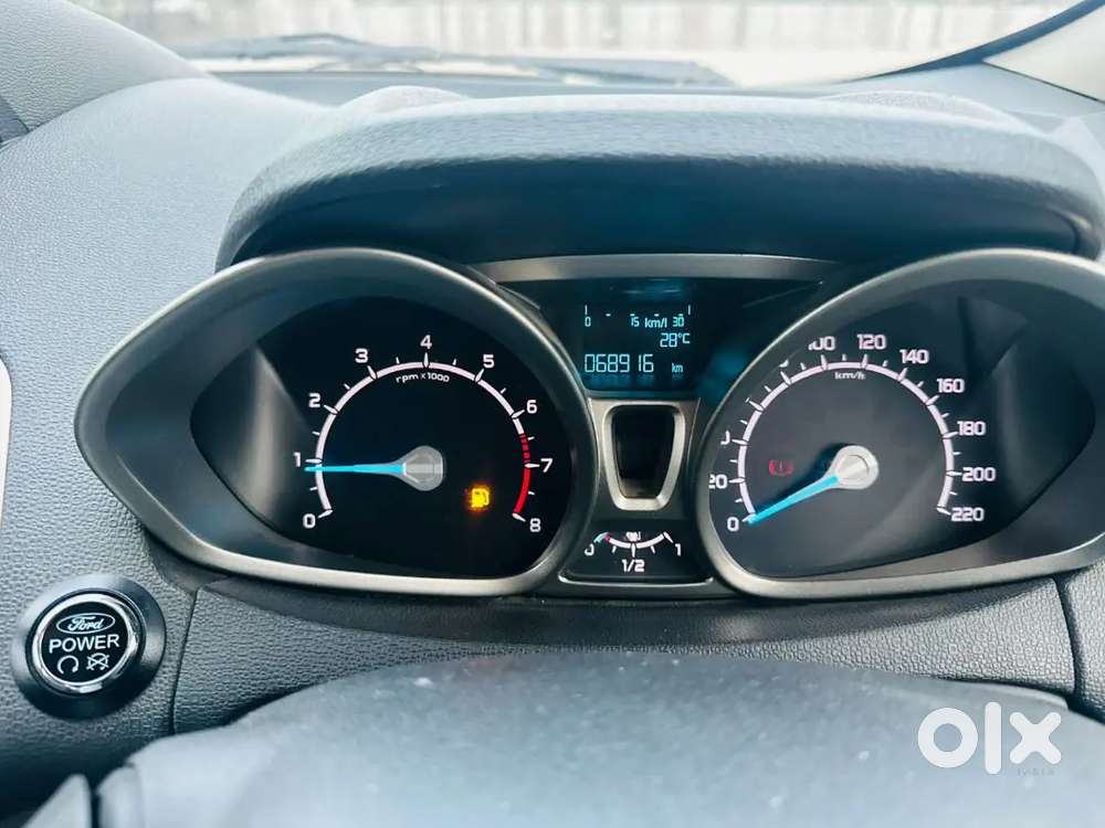 Fordecoaport Petrol + Cng(with Good Mileage)