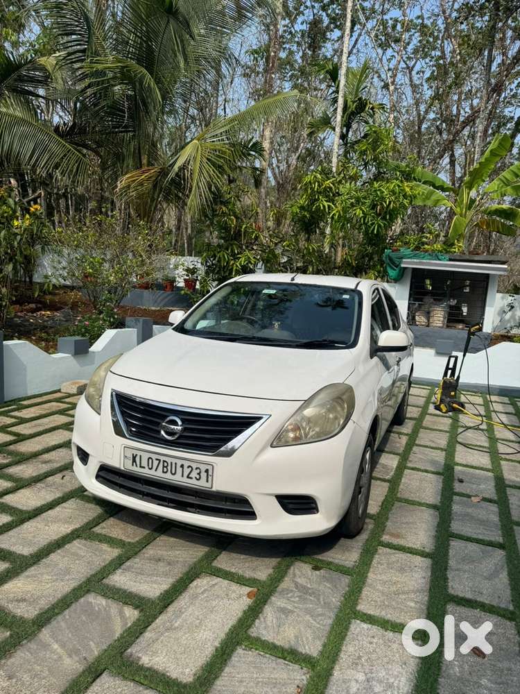 Nissan Sunny Xl O 2012