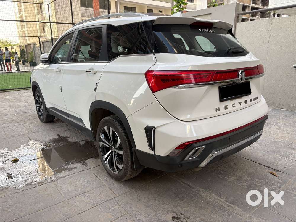 Mg Hector Plus Sharp Pro 1.5 Turbo Petrol Cvt 6 Str, 2023, Petrol