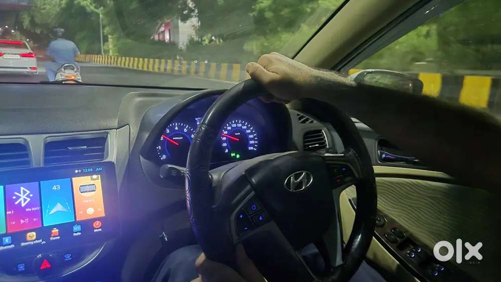 Hyundai Fluidic Verna 2014