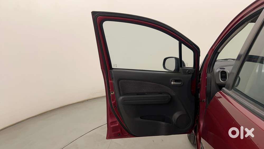 Maruti Suzuki Ritz Vxi, 2015, Petrol