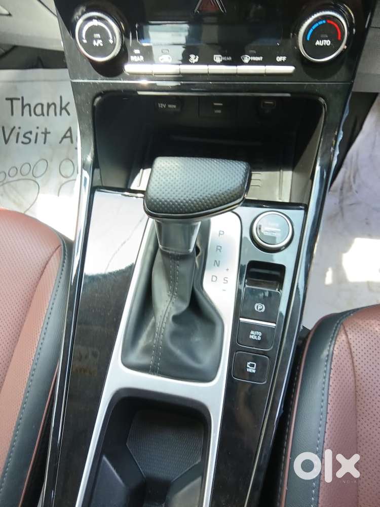 Hyundai Alcazar, 2023, Petrol