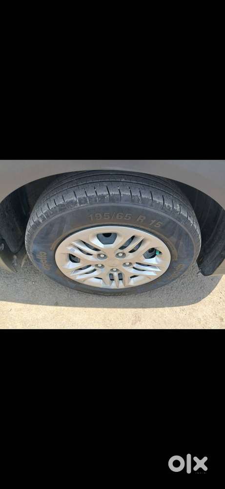 Kia Carens Prestige 7 18 Months