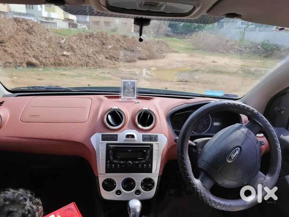 Ford Figo 2011 Petrol 43232 Km Driven