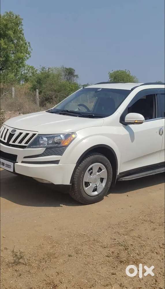 Mahindra Xuv500 2015