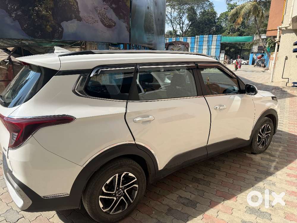 Kia Carens 1.5 Prestige Plus Turbo Engine.