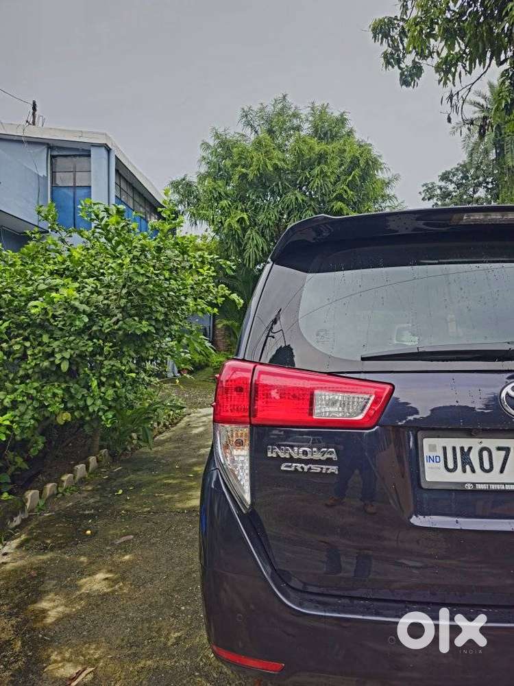 Toyota Innova Crysta [2020-ongoing] 2.4 Gx At 7 Str, 2022, Diesel