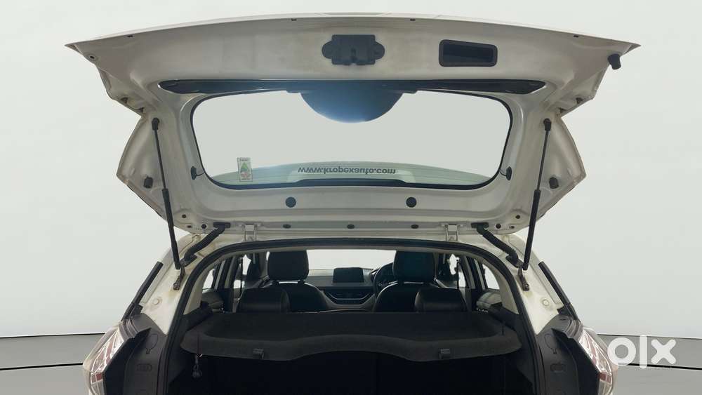 Tata Nexon 1.2 Revotron Xz Plus, 2022, Petrol