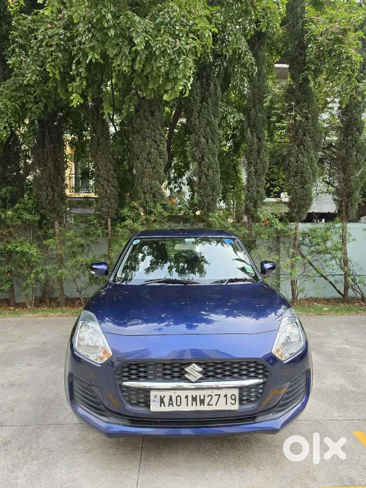 Maruthi Suzuki Swift 2021 Vxi Amt Single Owner 14000km Showroom Maint