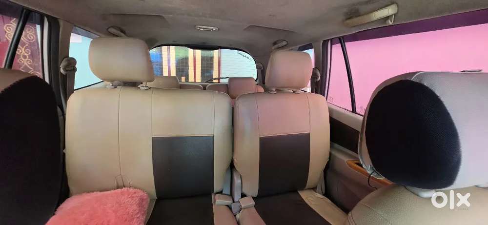 Toyota Innova 2010 Diesel Well Maintained