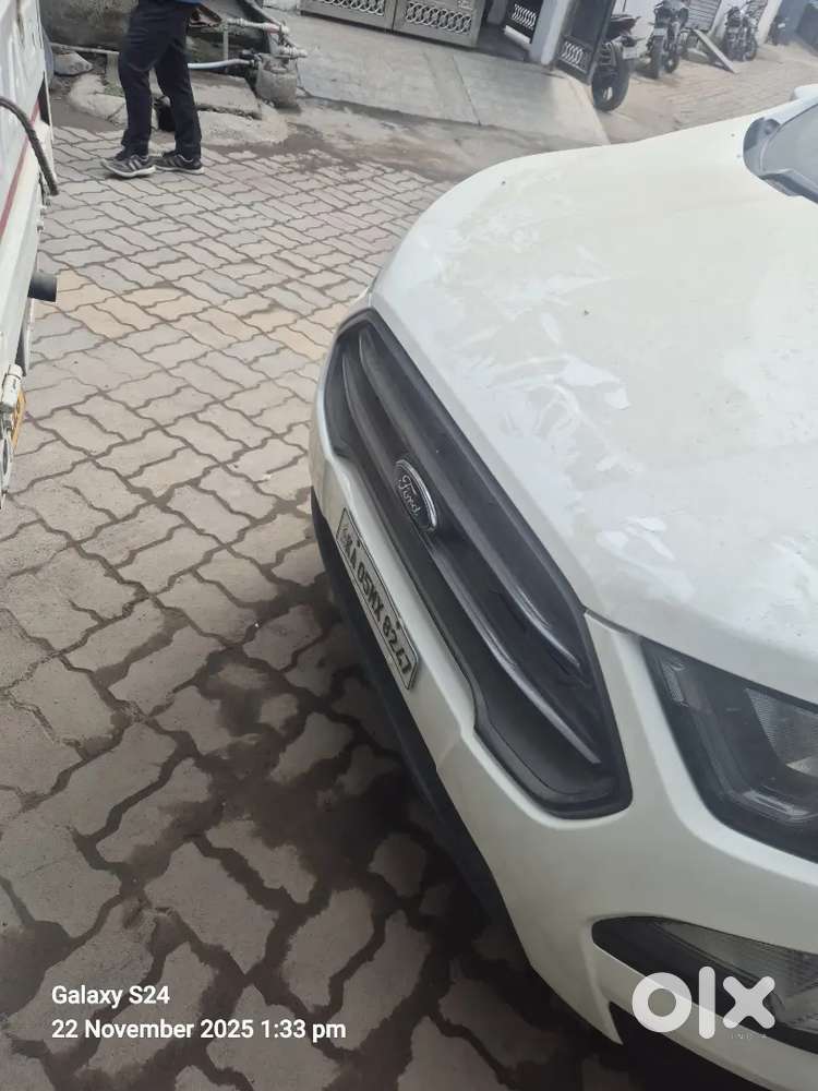 Ford Ecosports Top Model With Sunroof In Good Condition