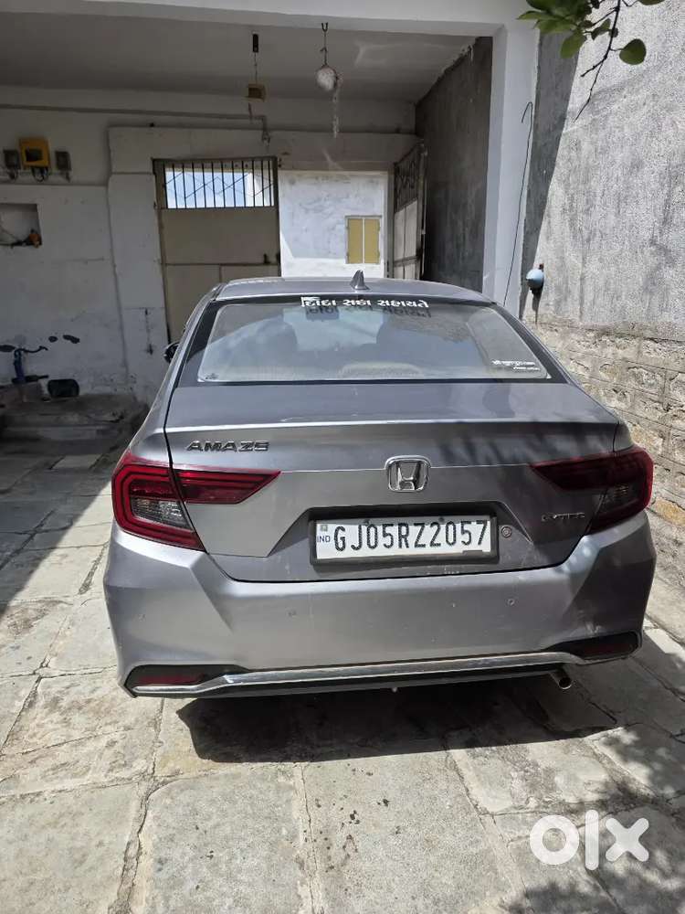 Honda Amaze 2025 Petrol + Cng