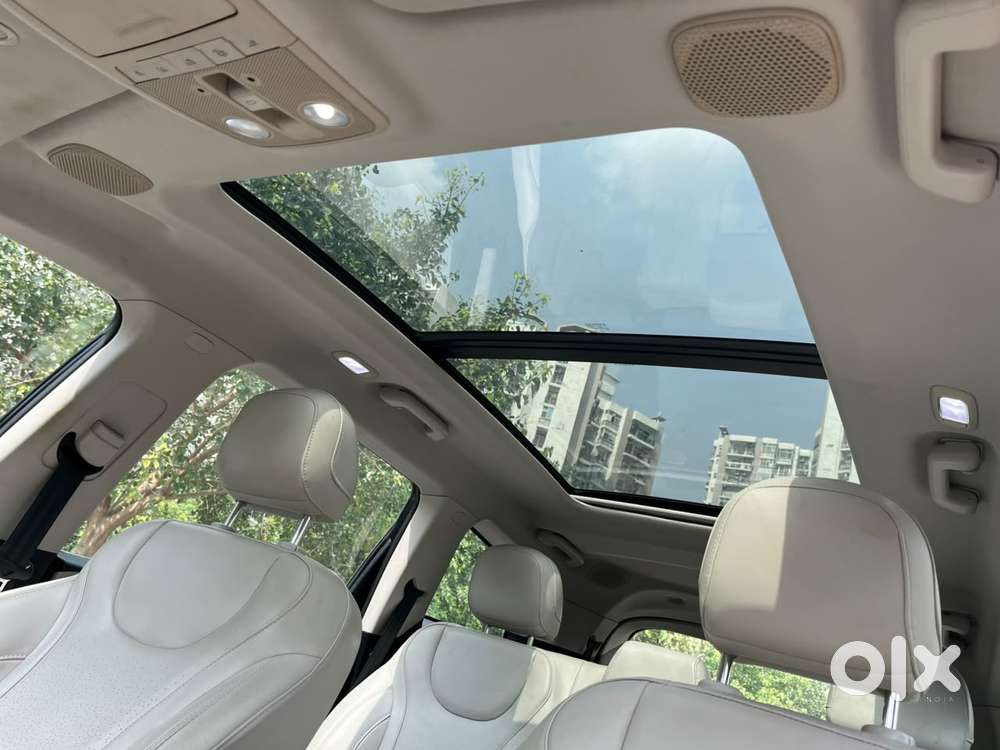 Mahindra Xuv700 2.0 Ax 7 Petrol At Luxury Pack Str, 2023, Petrol