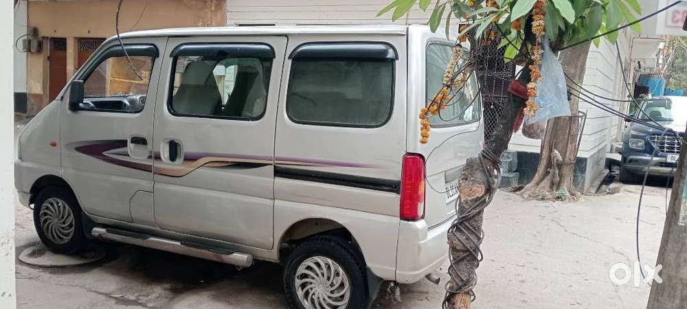 Maruti Suzuki Eeco 5 Str With Ac Plus Htr Cng, 2011, Cng & Hybrids