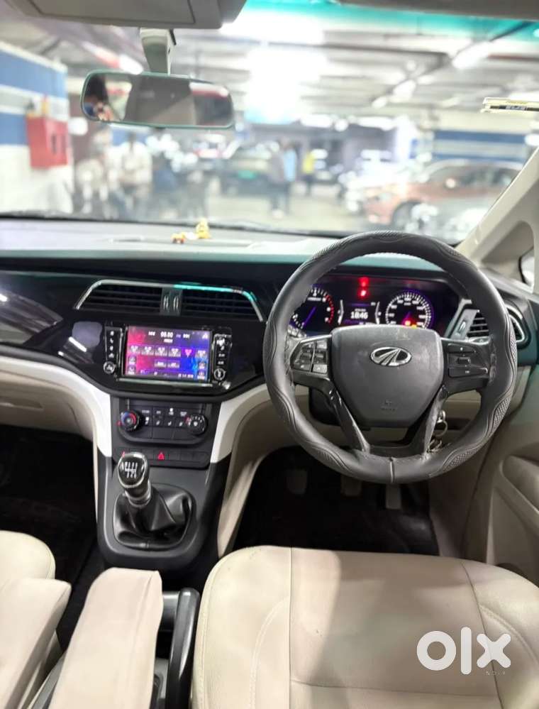 Mahindra Marazzo M6 8str, 2018, Diesel