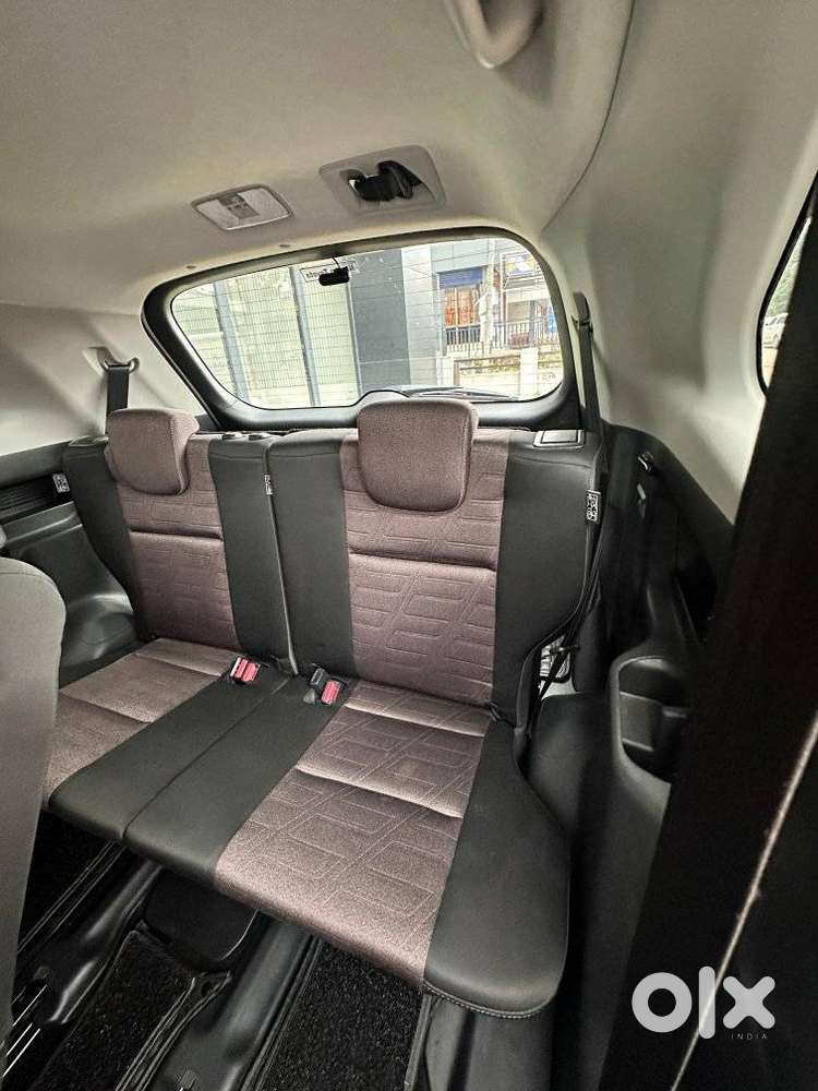Toyota Innova Hycross 2.0 Vx Hybrid 7 Str, 2024, Petrol