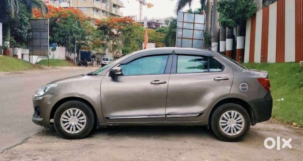 Maruti Suzuki Swift Dzire 1.2 Vxi Bsiv, 2018, Petrol