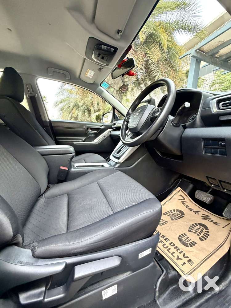 Toyota Innova Hycross 2.0 Gx 7 Str, 2025, Petrol