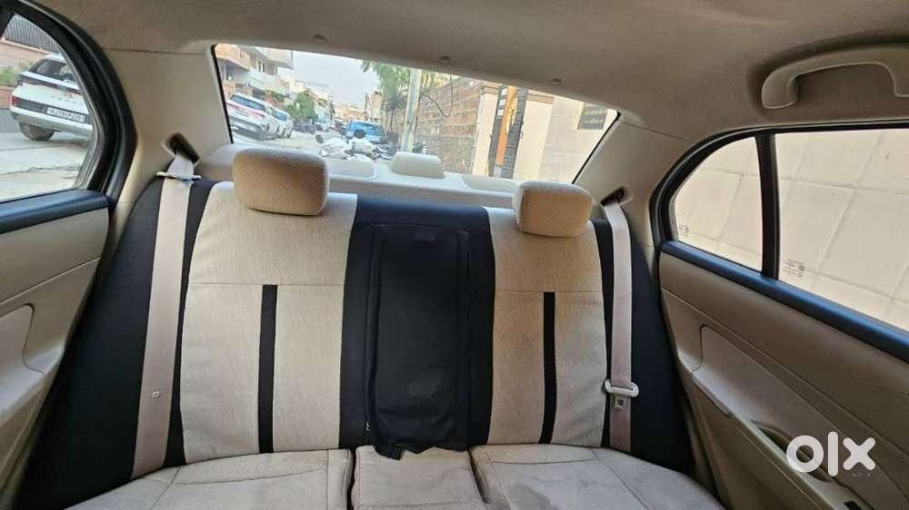 Maruti Suzuki Swift Dzire 2012