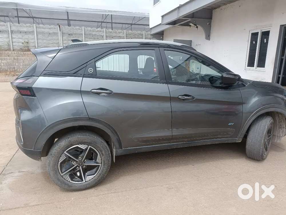 Tata Nexon Ev 2024 Fearless Lr