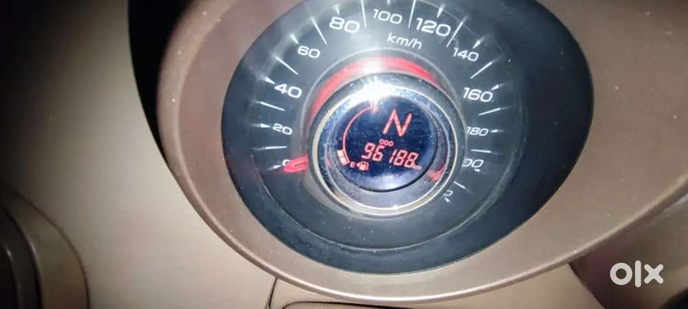 Mahindra Xuv500 2015 Diesel 100000 Km Driven With Vip No