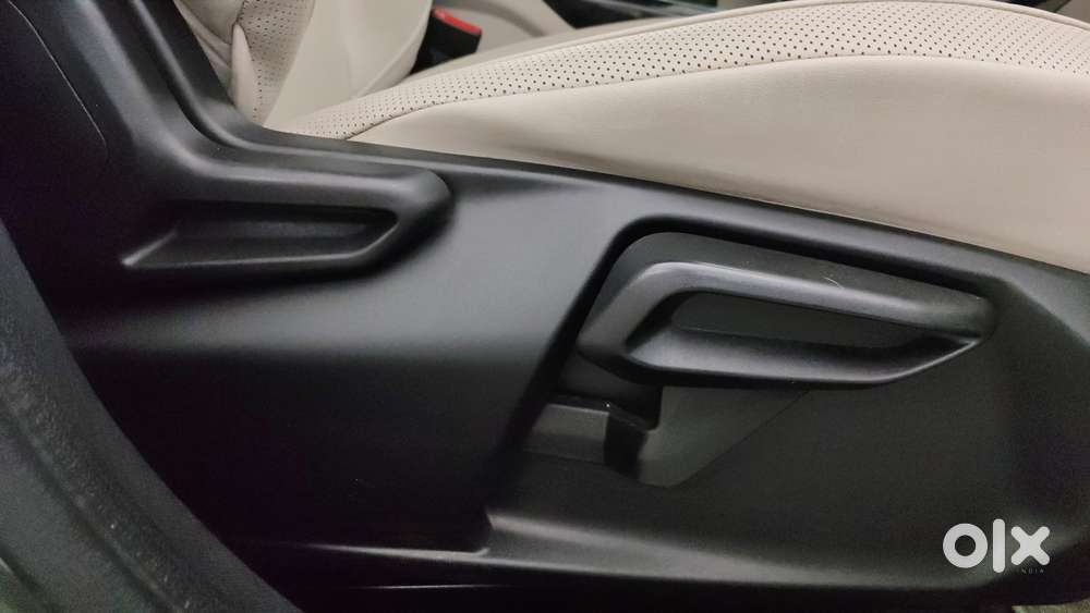 Tata Nexon 1.2 Revotron Xz Plus Premium, 2022, Petrol