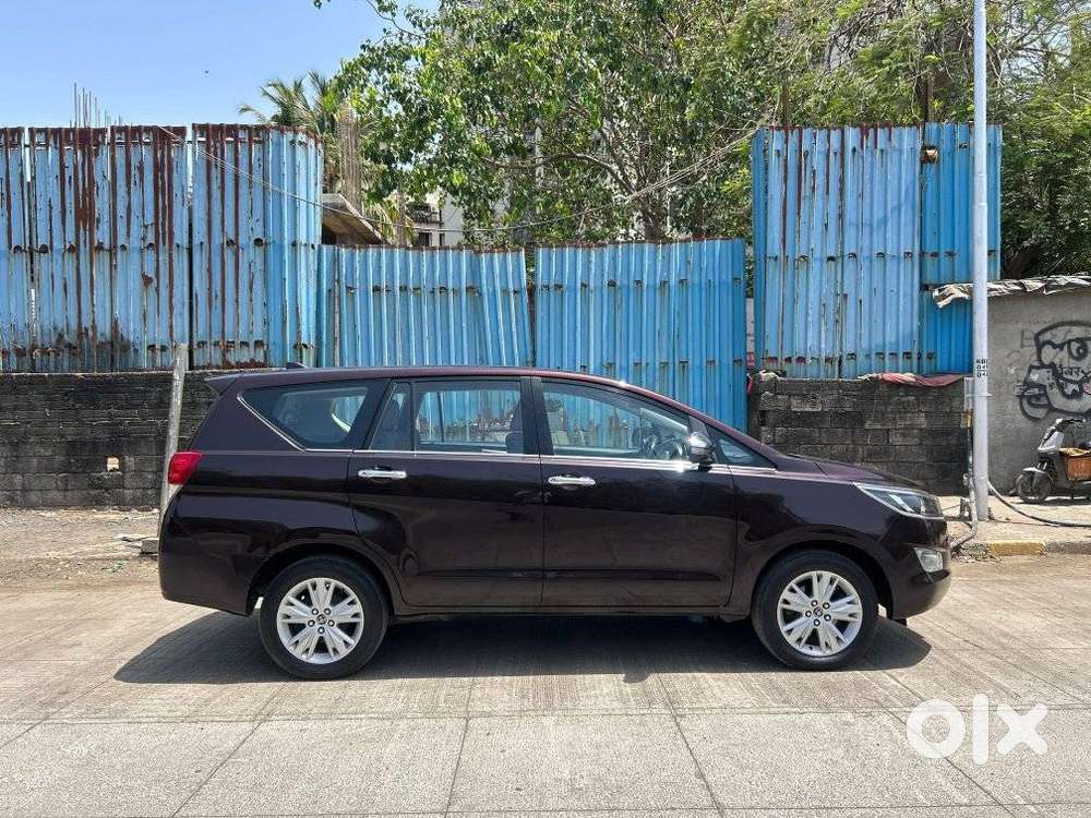 Toyota Innova Crysta 2.8z Automatic, 2018, Diesel