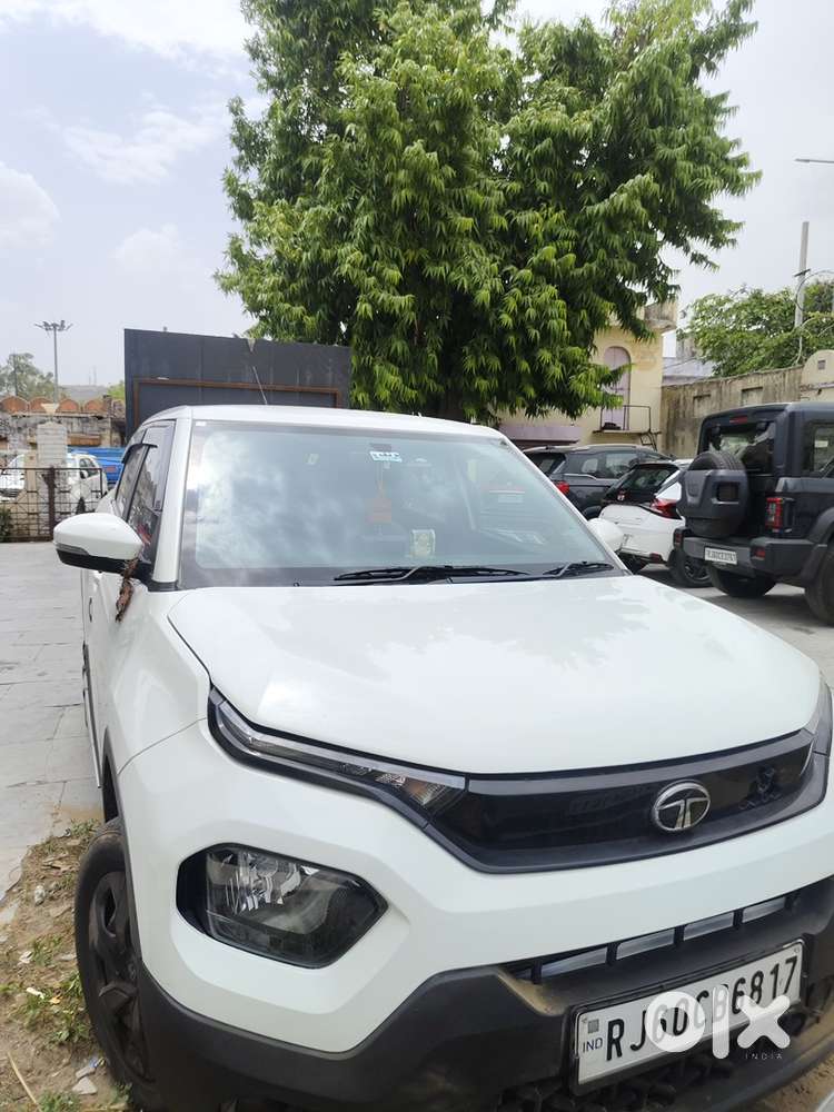 Tata Punch Petrol 2024