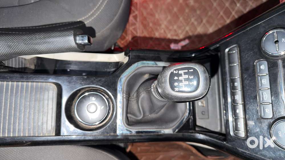 Tata Nexon 1.2 Revotron Xz Plus, 2022, Petrol