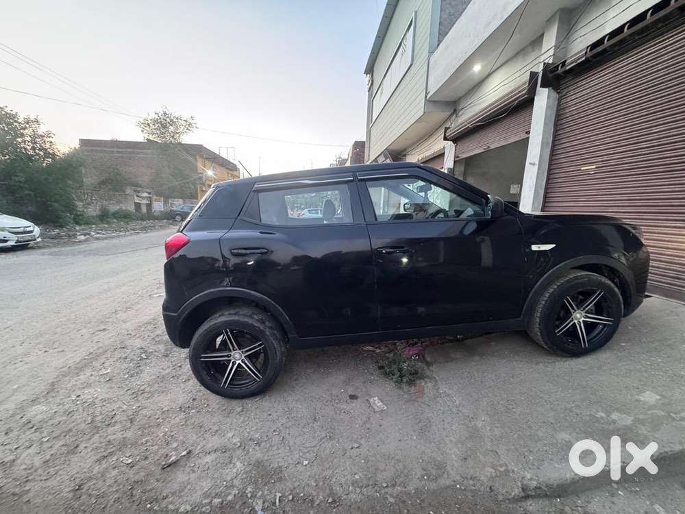 Mahindra Xuv300 Diesel 90000 Km Driven